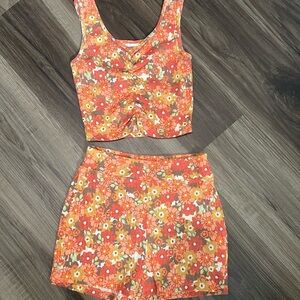 Colsie Orange and Brown Floral Set